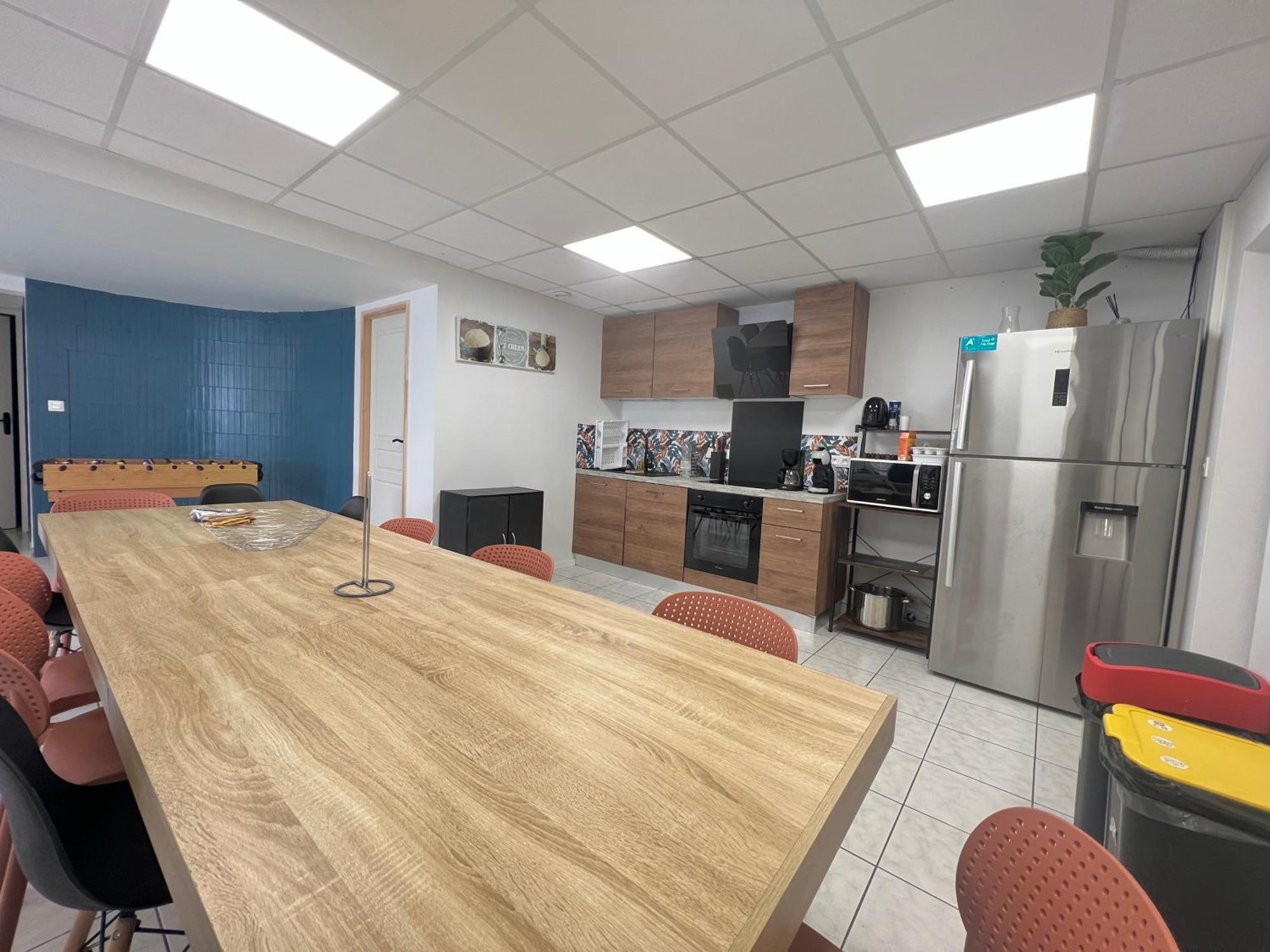 Le Grand Penon ~ Logement Spacieux A 6 Min Du Parc Saint-Georges-les-Baillargeaux Exterior photo